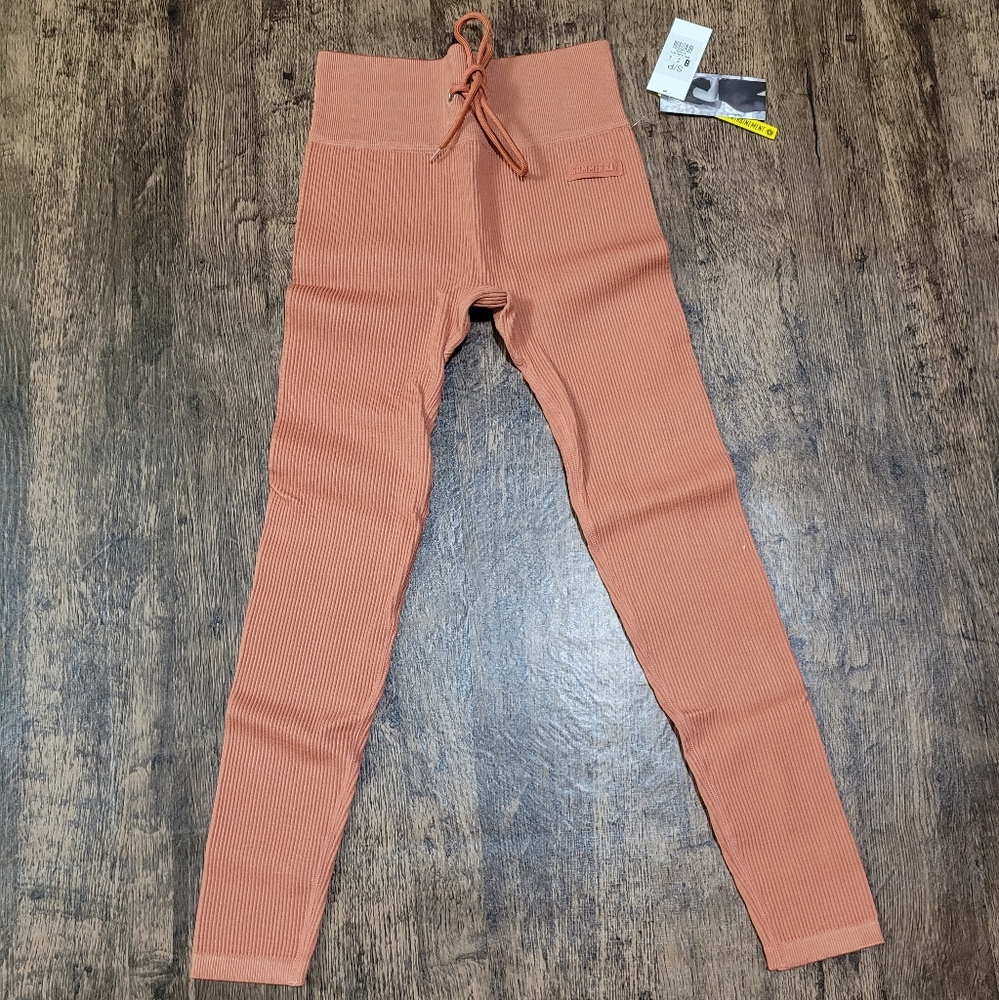 NWT Women's Sommer Ray (S/P) Ribbed Leggings